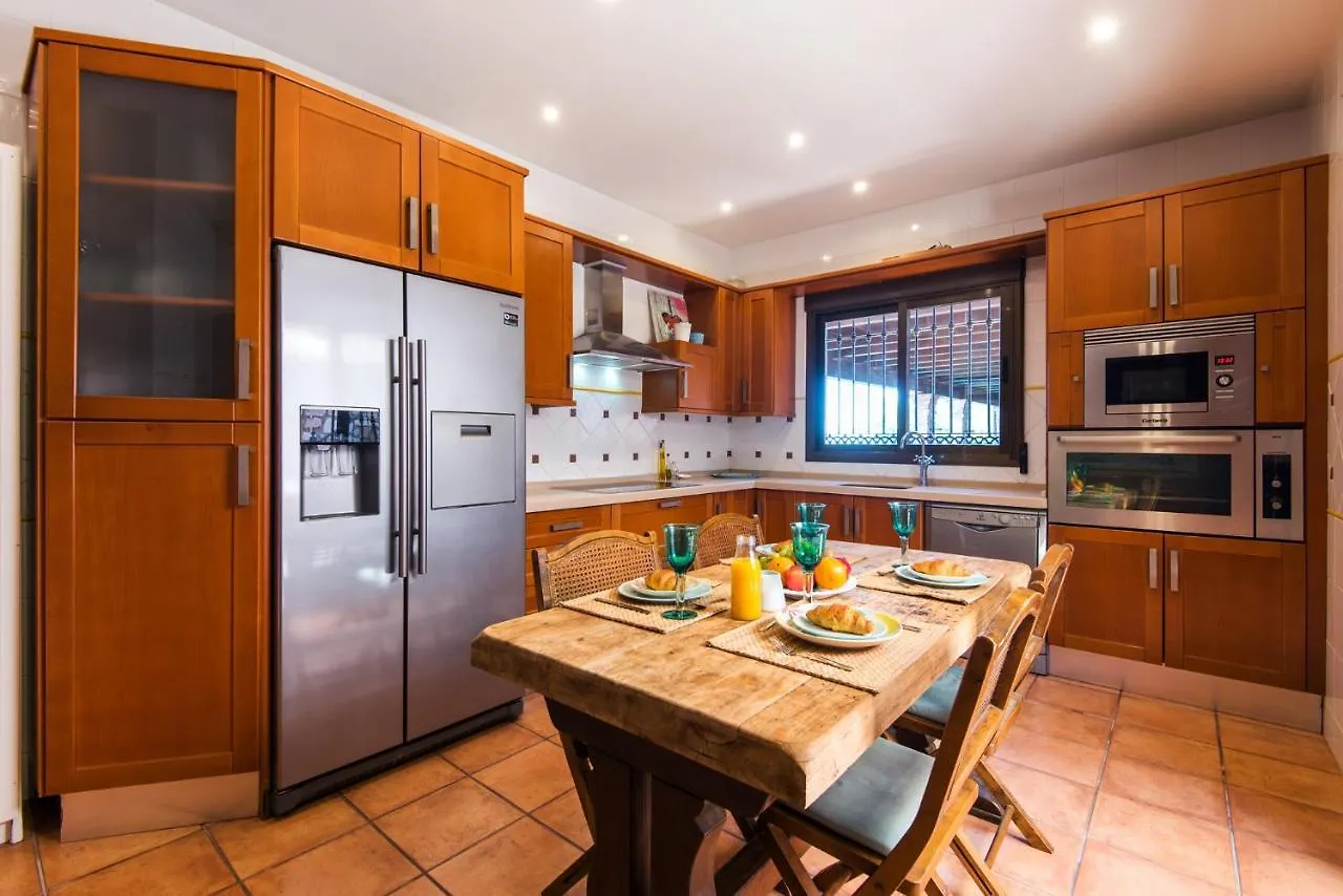 Holiday home Villa Andalucia Atlantida, Casa Con Piscina Privada Alhaurin de la Torre