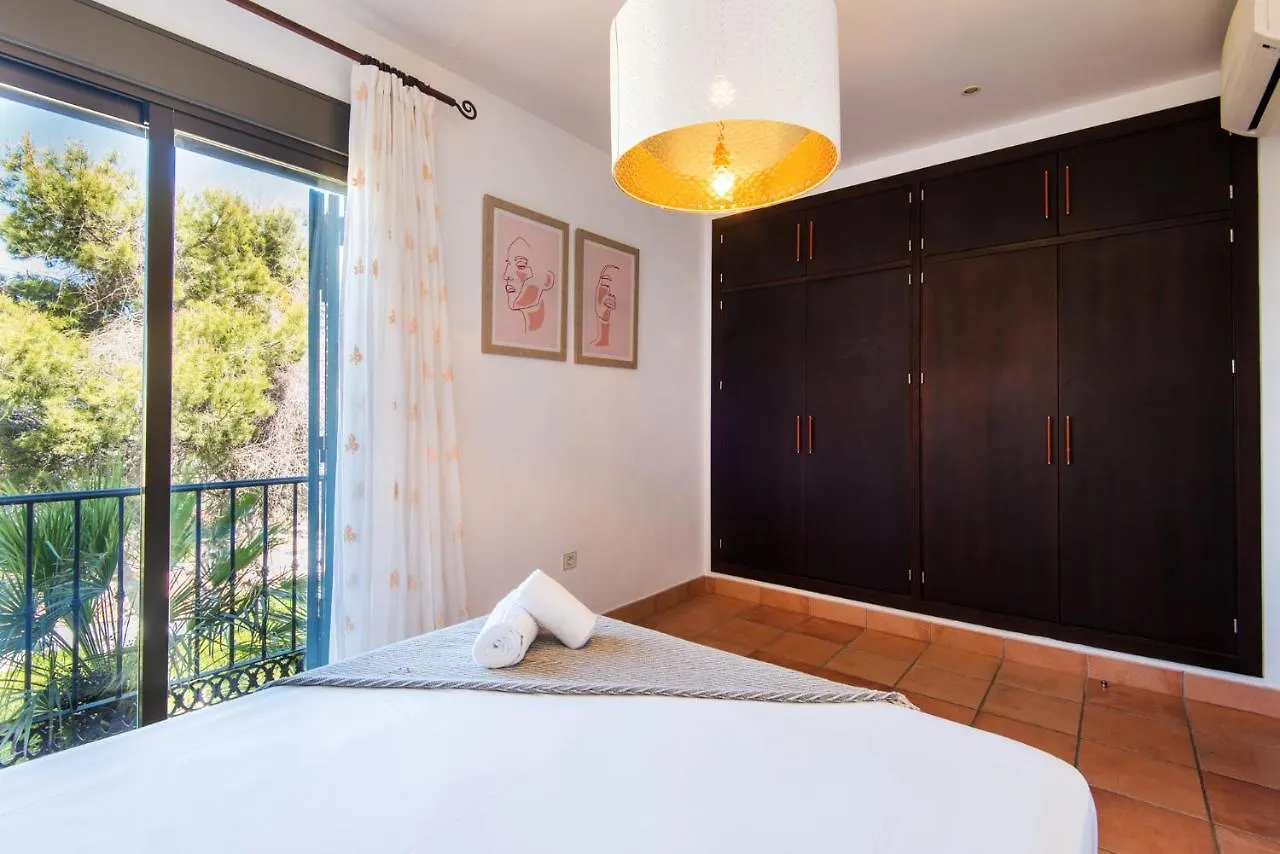 Holiday home Villa Andalucia Atlantida, Casa Con Piscina Privada Alhaurin de la Torre